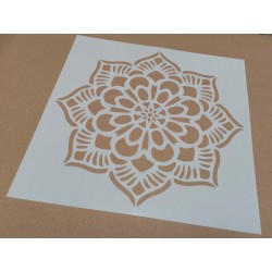 Pochoir Mandala 15 (00226)