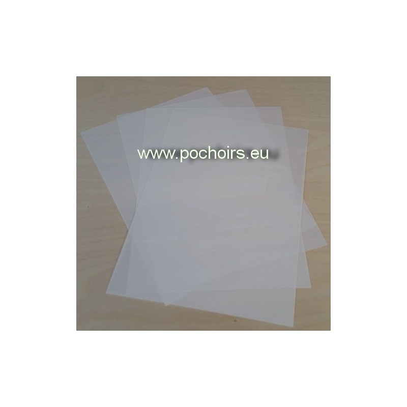 Feuille à pochoir