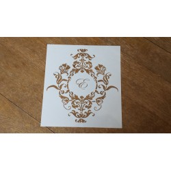 Pochoir cadre baroque et lettre au choix