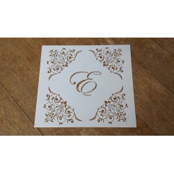 Pochoir cadre baroque et lettre au choix